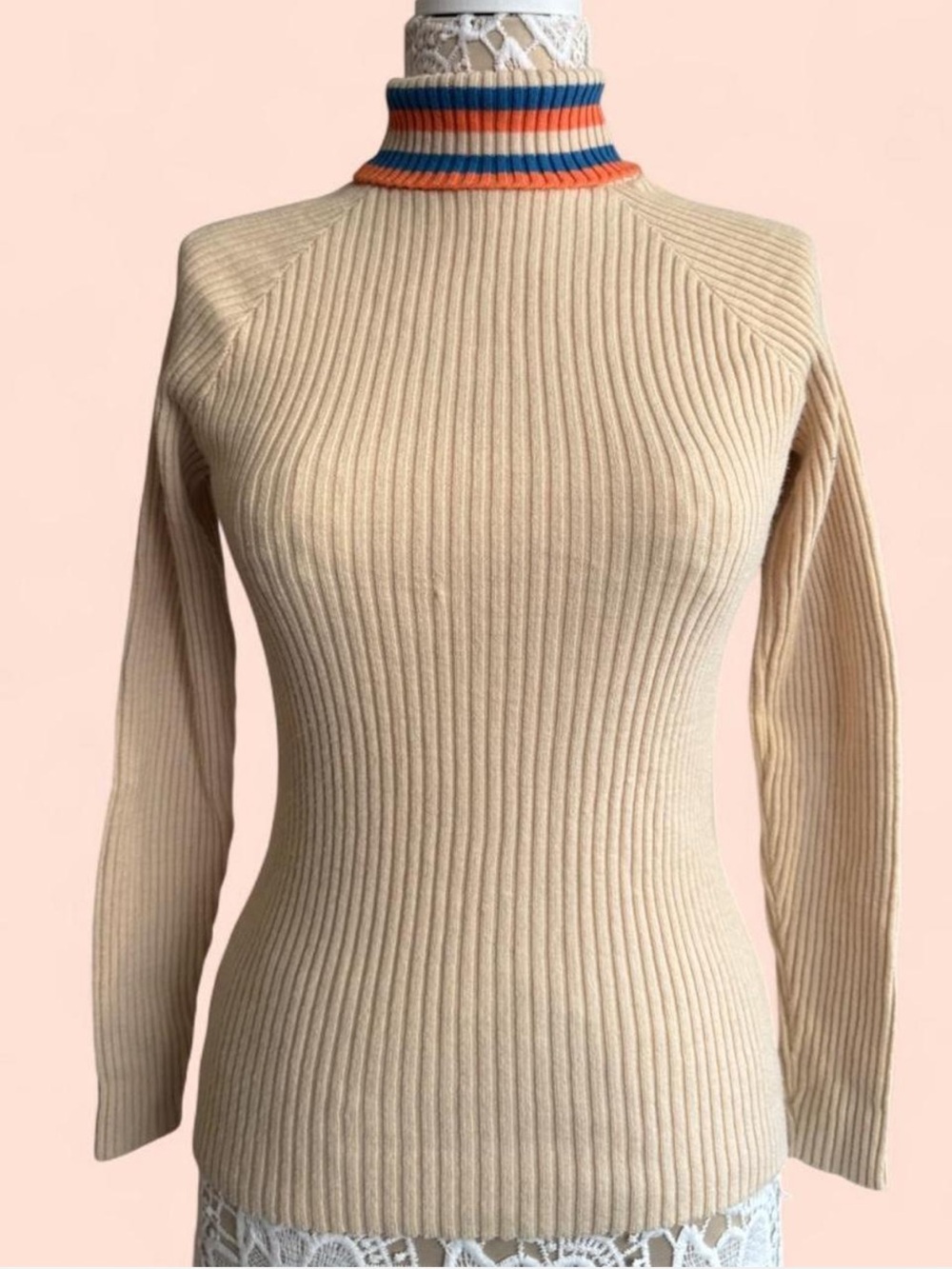 True-Vintage 1960s 70s Delta Airlines Stewardess Collectors Ribbed Turtleneck S